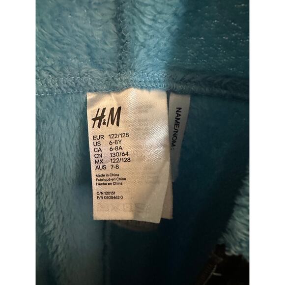 H&M fuzzy police officer zip up one-piece suit, size 6-8 - Picture 8 of 8